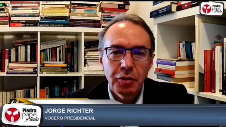Jorge Richter en Piedra, Papel y Tinta, de La Razón, este martes.