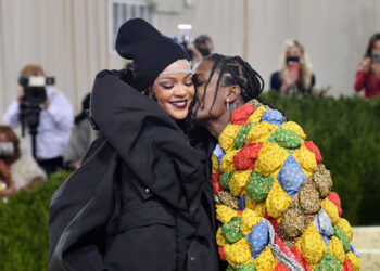 Diva pop Rihanna y el cantante rapero A$AP Rocky esperan su primer hijo