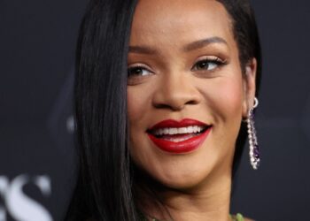 Rihanna regresa a la música con canción para secuela de ‘Pantera negra’