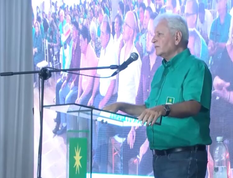 Rubén Costas fue reelegido como líder de Demócratas