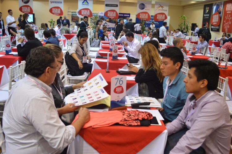 Rueda de Negocios en la Expocruz concluye primera jornada con $us 52,2 millones en intenciones de cierre