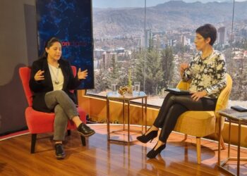 Susana Bejarano y Claudia Benavente, en La Razón. Foto: Oswaldo Aguirre
