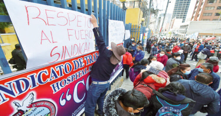 Trabajadores del Sedes La Paz van a la huelga general