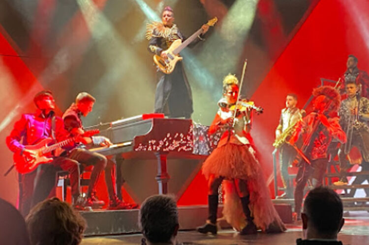 El violinista venezolano Igor García destaca espectáculo de wahshow en Madrid