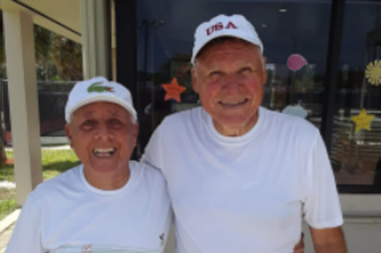 Benavides avanza a paso firme en el Mundial Senior de tenis
