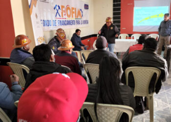 Socialización en Potosí nueva reglamentación para créditos a cooperativistas mineros
