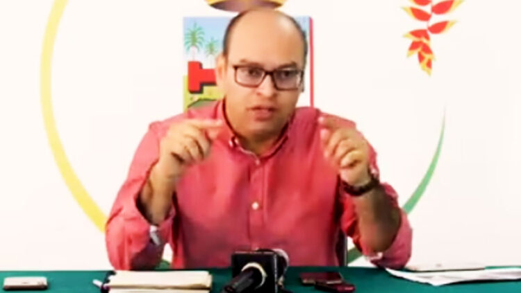 Diputado Bazán reconoce que dos de sus hermanas trabajan en la Gobernación cruceña