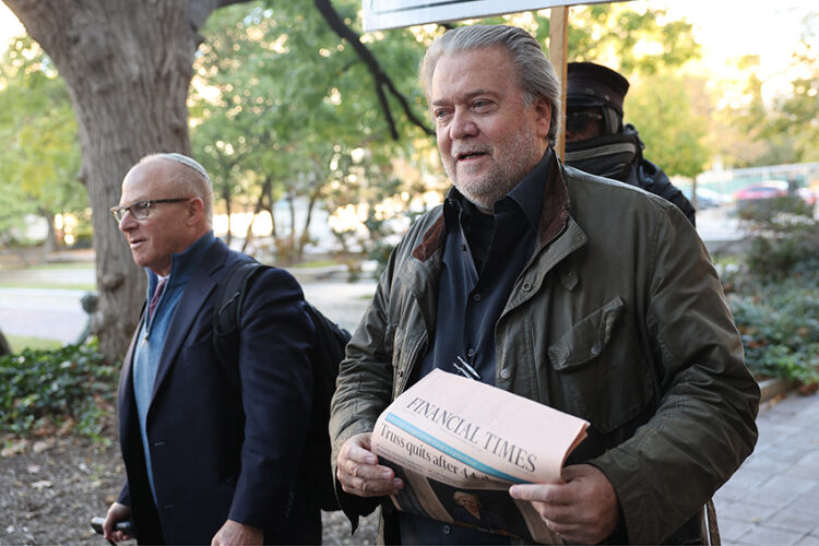 Bannon, exasesor de Trump, sentenciado a prisión por desacato al Congreso