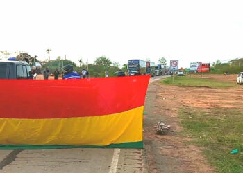 Bloqueo en Roboré paraliza el tránsito hacia Brasil por la Bioceánica