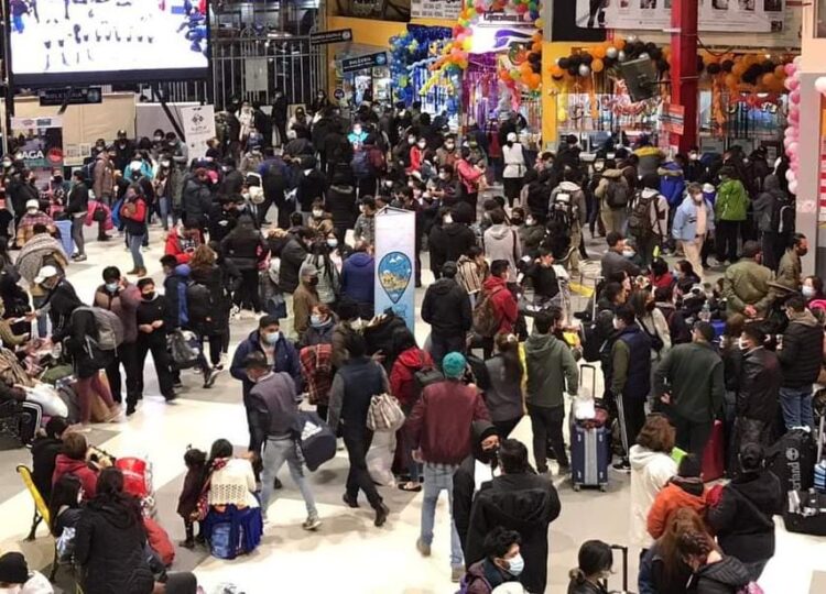 En la Terminal de Buses de La Paz, la venta de boletos llegó Bs 44.690 en tres días de Carnaval