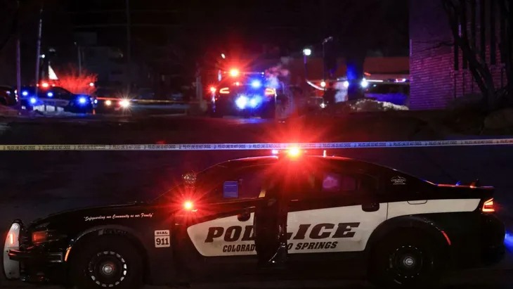 Atacante de club gay en EEUU, detenido por personas ‘heroicas’ dentro del local