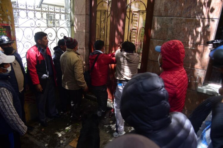 La Alcaldía de La Paz anuncia procesos contra transportistas por destrozos