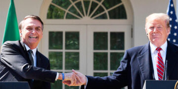 Trump se atribuye que Bolsonaro haya llegado a la segunda vuelta de las elecciones en Brasil