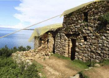 Comunarios de la Isla del Sol restaurarán el templo de Pilcocaina