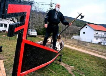 El bosnio que se convirtió en vikingo tras ver una serie de televisión