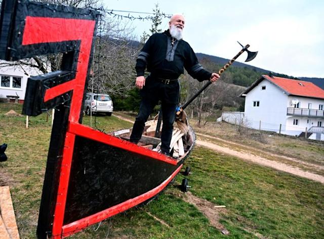 El bosnio que se convirtió en vikingo tras ver una serie de televisión