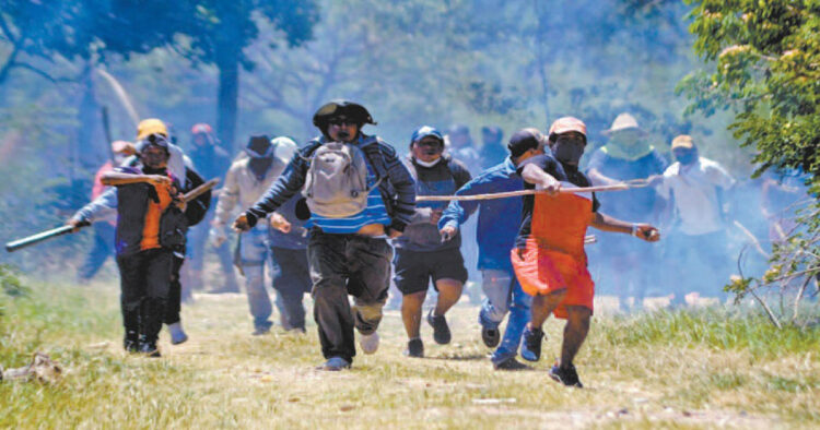 Violencia a causa de avasallamiento recibe condena unánime