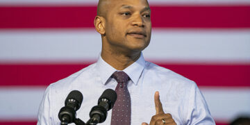 El estado de Maryland ha elegido como gobernador a Wes Moore, el primer hombre negro en obtener ese título.