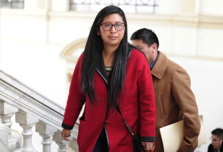 Copa se recupera del COVID-19 y dice que las vacunas ‘ayudan bastante’