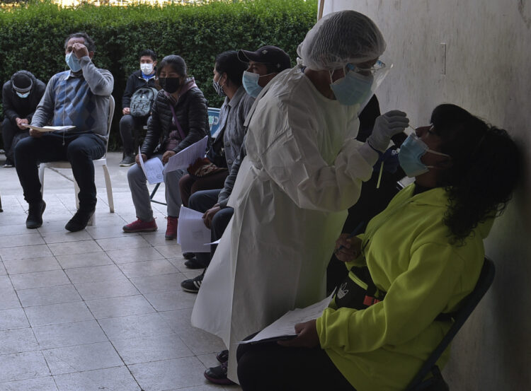 COVID-19: Alcaldía de La Paz hará pruebas solo a personas que presentan síntomas