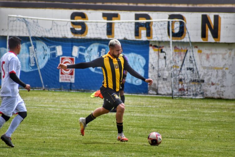 The Strongest supera (1-0) a White Star en su primer partido de pretemporada