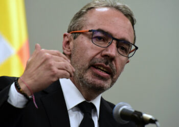 El Gobierno rechaza ultimátum de Cumbre y acusa a Camacho de buscar confrontación