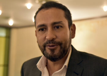 Alcalde de Trinidad acusa a Camacho de ‘injerencia’ y le dice ‘váyase a su departamento’