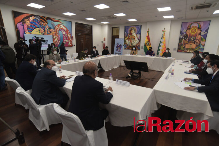 Comienza el trabajo de la comisión de revisión de casos de violación y feminicidio