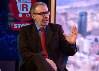 Richter: Áñez está viviendo un momento crítico, pero por las decisiones que tomó junto a otros