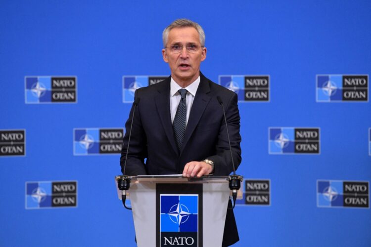 Mandato de jefe de la OTAN, Jens Stoltenberg, es renovado por un año debido a Ucrania