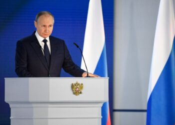 Putin pide a los BRICS mayor cooperación frente a ‘acciones egoístas’ occidentales