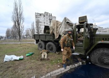 Feroces combates callejeros en Kiev, bajo el asalto de tropas rusas
