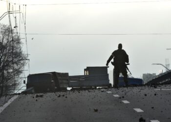 Gobernador de Járkov dice que Ucrania controla la ciudad y expulsó a los rusos