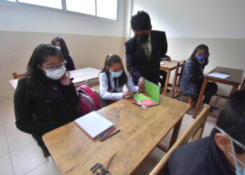Profesores son capacitados en prevención de la violencia contra la mujer