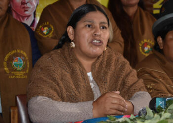 Mujeres Interculturales expulsan a su dirigente Ponce por ‘difamar’ a Morales