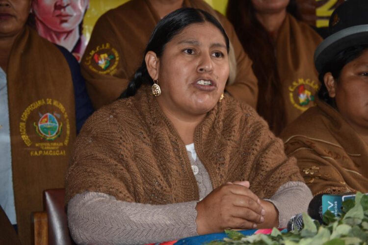 Mujeres Interculturales expulsan a su dirigente Ponce por ‘difamar’ a Morales