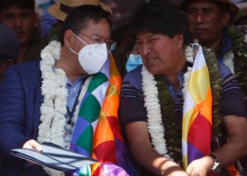 Tras denunciar protección a ‘narcos’, Morales dice que su deber es cuidar a Arce de ‘golpistas’