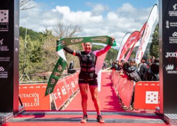 Boliviana Ríos gana el CSP del Penyagolosa Trails en España