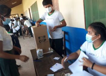 Más de 1.300 colegios se preparan para elegir sus gobiernos estudiantiles