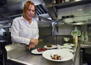 La colombiana Leonor Espinosa, nombrada Mejor Chef Femenina del Mundo 2022