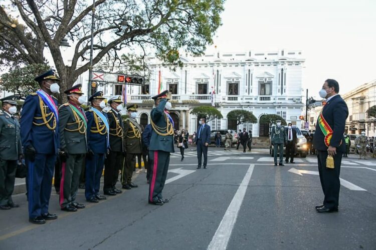 Chuquisaca celebra 213 años de su revolución con actos cívicos