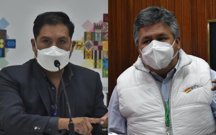 Auza llama a Larrea ‘nefasto personaje vinculado al golpe’ y habla de ‘desestabilización’