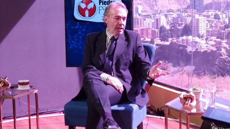 Richter: El desafío es una ‘hoja de ruta’ para institucionalizar las ‘instituciones decadentes’