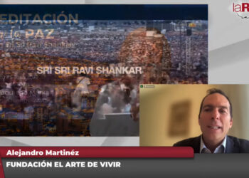 El gurú Sri Sri Ravi Shankar llega a Bolivia para impartir dos talleres de meditación