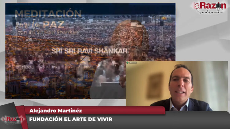 El gurú Sri Sri Ravi Shankar llega a Bolivia para impartir dos talleres de meditación