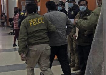 Un hombre fingió su secuestro y la Policía lo encontró ebrio en La Paz
