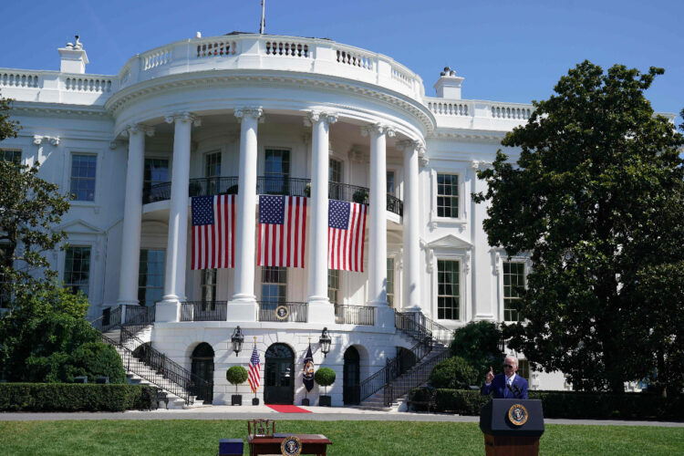 EEUU revela ‘complot’ de Irán para matar a exfuncionario de la Casa Blanca