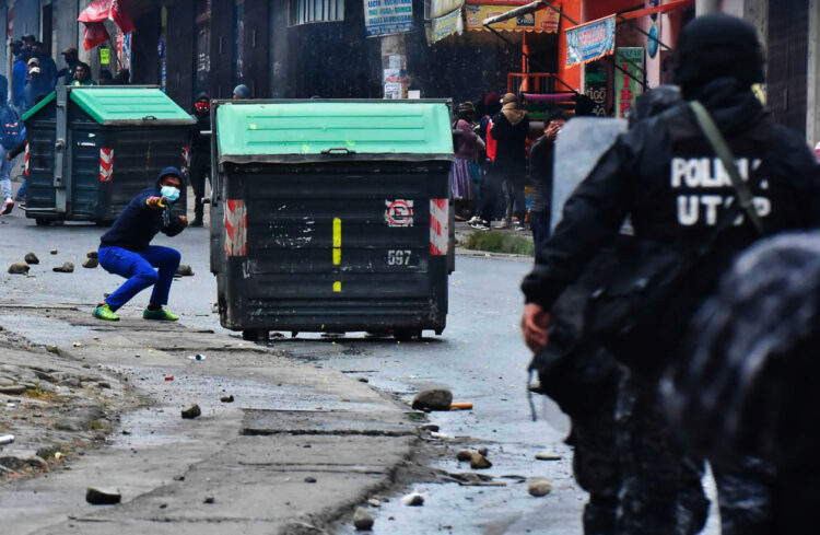 La Alcaldía de La Paz denuncia destrozos al ornato público tras los conflictos