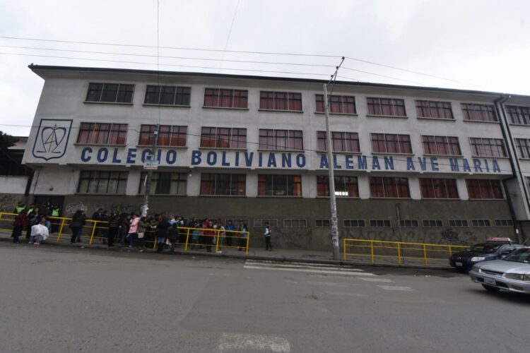 El colegio Ave María retoma clases virtuales por enfrentamientos entre Policía y cocaleros