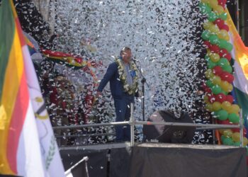 El presidente Arce durante su discurso en la plaza San Francisco